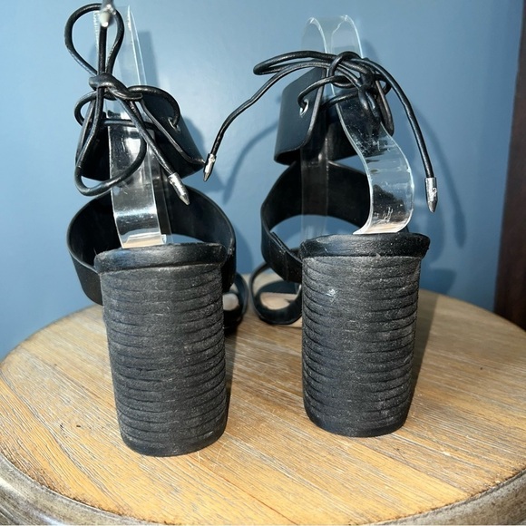 Sam Edelman Veronica Sandals - Picture 2 of 8